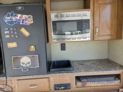 2016 Keystone RV Laredo — photo 13 view