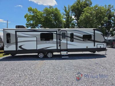 2016 Keystone RV Laredo — photo 10 view