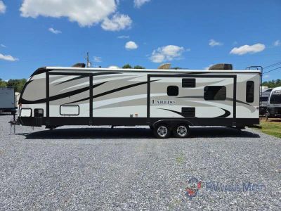 2016 Keystone RV Laredo — engine compartment view