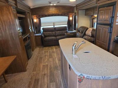2016 Keystone RV Laredo — photo 19 view