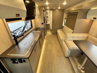 2026 Winnebago VIEW - Photo 4