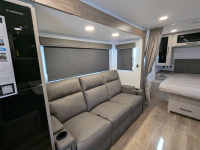 2026 Alliance RV Delta Ultra Lite — photo 8 view