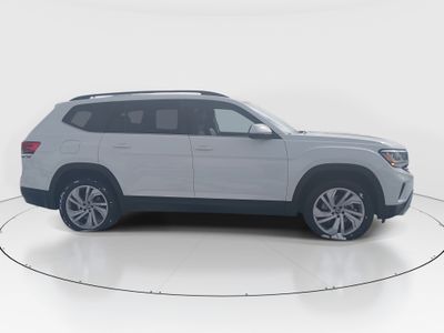 2021 Volkswagen Atlas - Photo 8