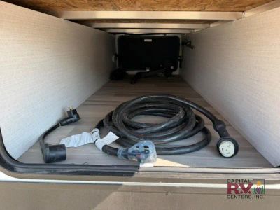 2024 Cruiser Embrace — photo 8 view