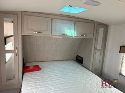 2024 Cruiser Embrace — photo 25 view