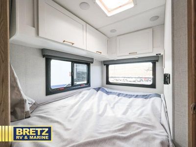 2026 Thor Motor Coach Four Winds — photo 14 view