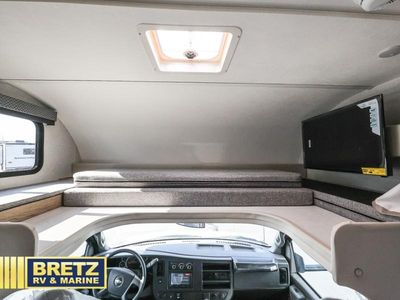 2026 Thor Motor Coach Four Winds — photo 19 view