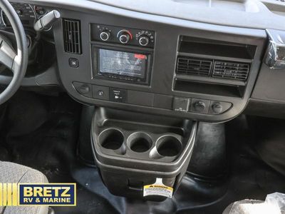 2026 Thor Motor Coach Four Winds — photo 7 view