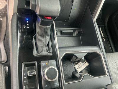 2024 Toyota Tundra 4WD - Photo 12