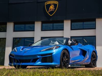 2025 Chevrolet Corvette — photo 17 view