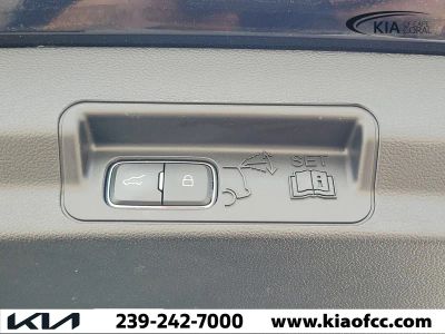 2022 Ford Explorer — photo 11 view
