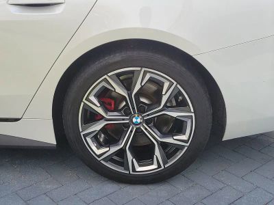 2024 BMW 4 Series — photo 8 view