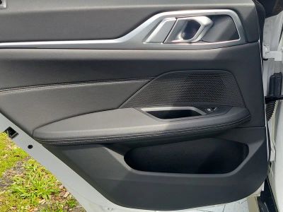 2024 BMW 4 Series — photo 9 view