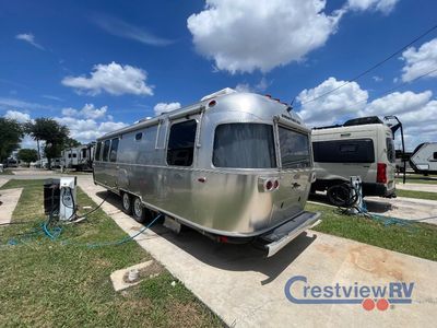 2019 Airstream Classic - Photo 5