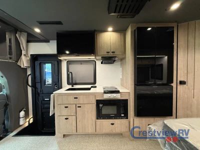 2026 Grand Design Lineage Series M - Photo 11