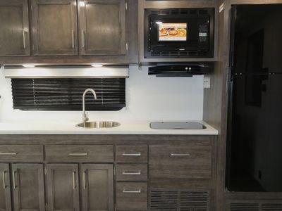 2026 Entegra Coach Odyssey - Photo 7