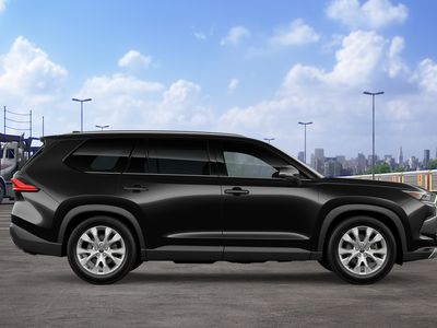 2026 Toyota Grand Highlander Hybrid - Photo 14