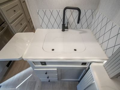 2026 Nexus Ghost - Photo 15