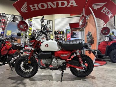 2025 Honda Monkey ABS - Photo 6