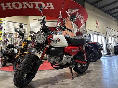 2025 Honda Monkey ABS - Photo 5