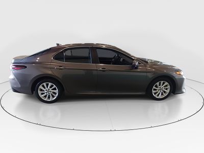 2024 Toyota Camry - Photo 8