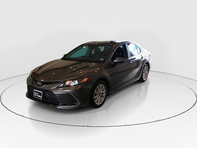 2024 Toyota Camry - Photo 3
