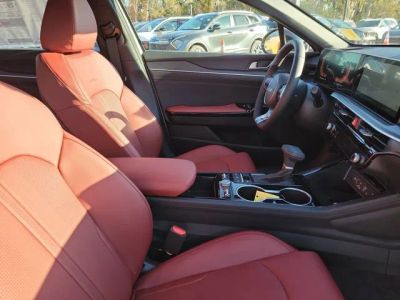 2026 Kia K5 — photo 32 view