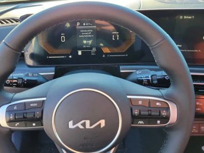 2026 Kia K5 — photo 13 view