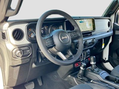 2026 Jeep Wrangler — photo 9 view