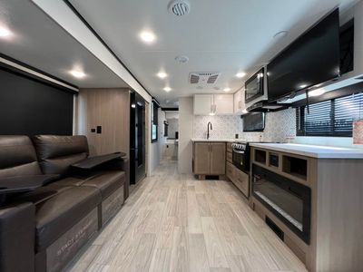 2026 Jayco NORTH TRAIL - Photo 2