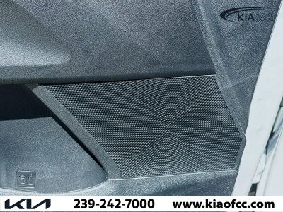 2026 Kia Sorento — photo 22 view
