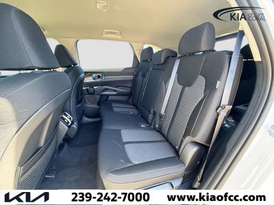 2026 Kia Sorento — photo 19 view