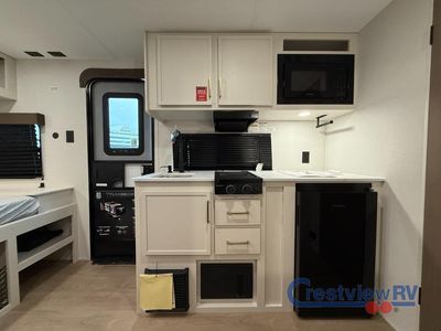 2026 Grand Design Transcend One - Photo 14
