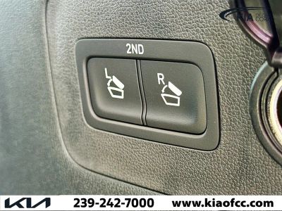 2026 Kia Sorento — photo 12 view