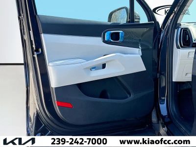 2026 Kia Sorento — photo 22 view