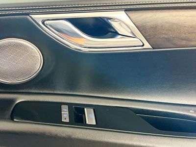 2023 Genesis GV80 — photo 28 view