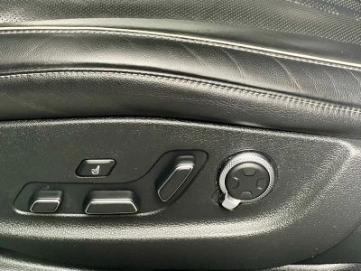 2023 Genesis GV80 — photo 13 view