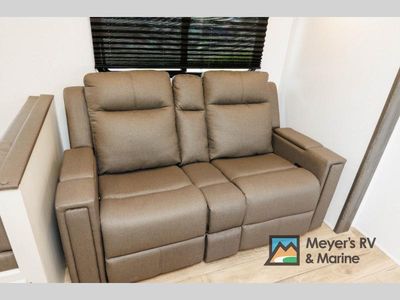 2025 Coachmen RV Northern Spirit SE - Photo 17