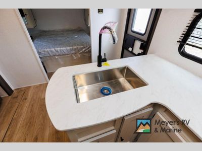 2025 Coachmen RV Northern Spirit SE - Photo 9