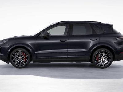 2026 Porsche Cayenne - Photo 2
