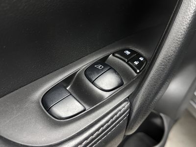 2020 Nissan Rogue Sport - Photo 10