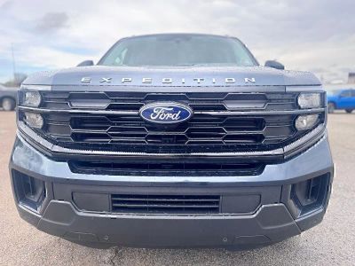 2026 Ford Expedition Max — side profile view