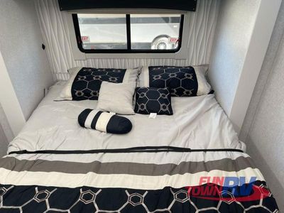 2025 Redwood RV Regency - Photo 48
