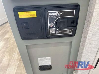 2025 Redwood RV Regency - Photo 41