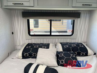 2025 Redwood RV Regency - Photo 50