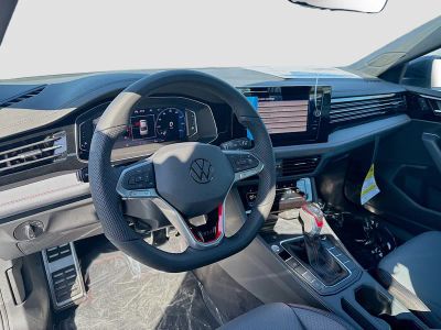 2026 Volkswagen Jetta GLI — photo 9 view