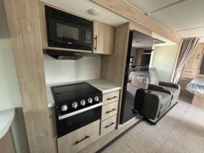 2026 Grand Design Imagine XLS - Photo 11