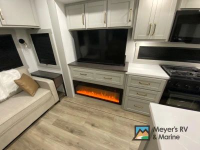 2026 Brinkley Model Z - Photo 15