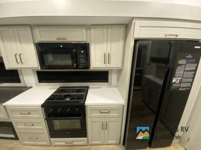 2026 Brinkley Model Z - Photo 19