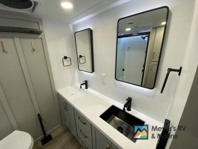 2026 Brinkley Model Z - Photo 24